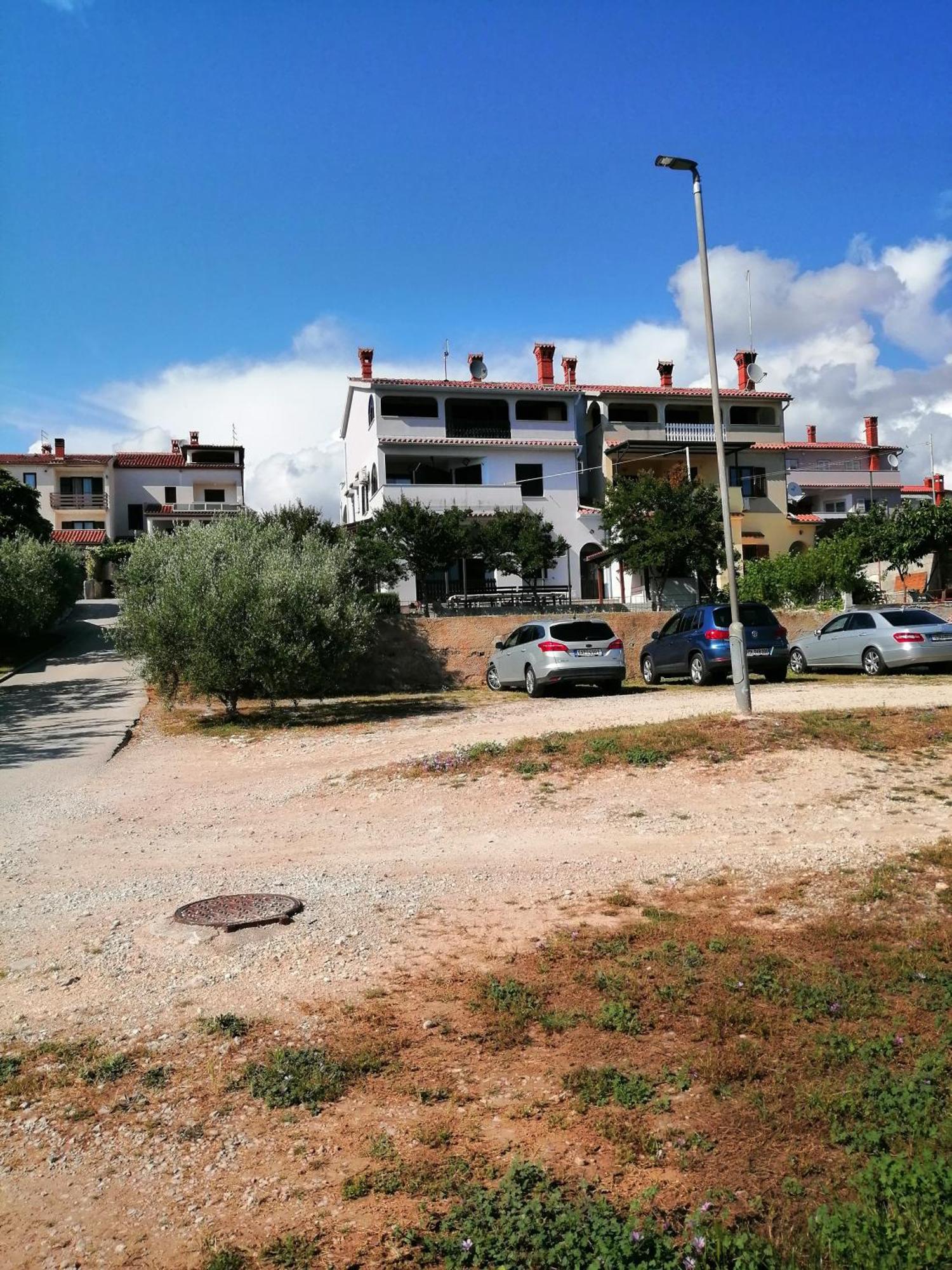 Appartamento The Blue House Vinkuran Esterno foto